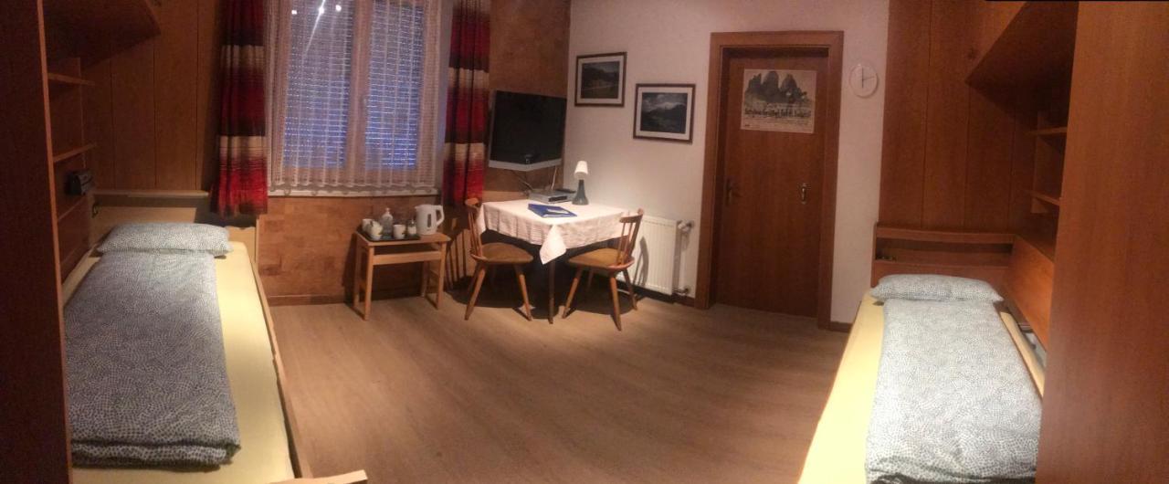 Haus Michael Lägenhet Niederdorf Exteriör bild